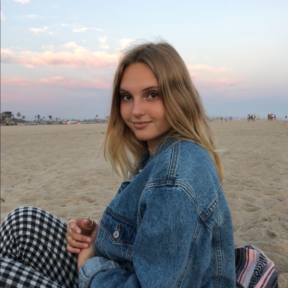 Meet your Posher, Rylie - Picture 2 of 4